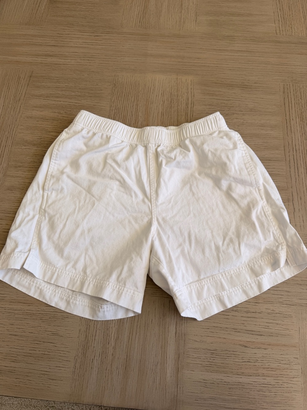 AYR Men’s White Elastic Waist Shorts 5” Inseam With Mesh Pocket SIZE M NWOT